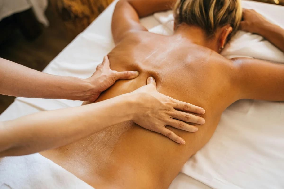 Massage bij hernia: wat helpt écht?